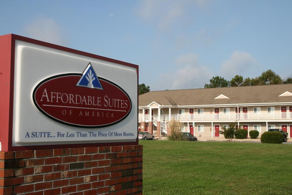 Affordable Suites Salisbury Zewnętrze zdjęcie